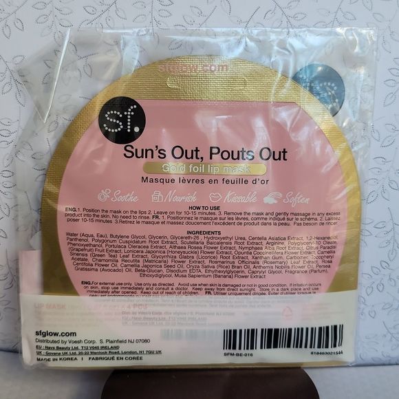 SF Sun's Out, Pouts Out 4 Piece Gold Lip Masks - Picture 3 of 6